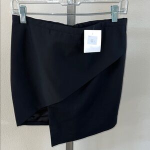 NWT New Olivaceous Black mini Skirt Medium
